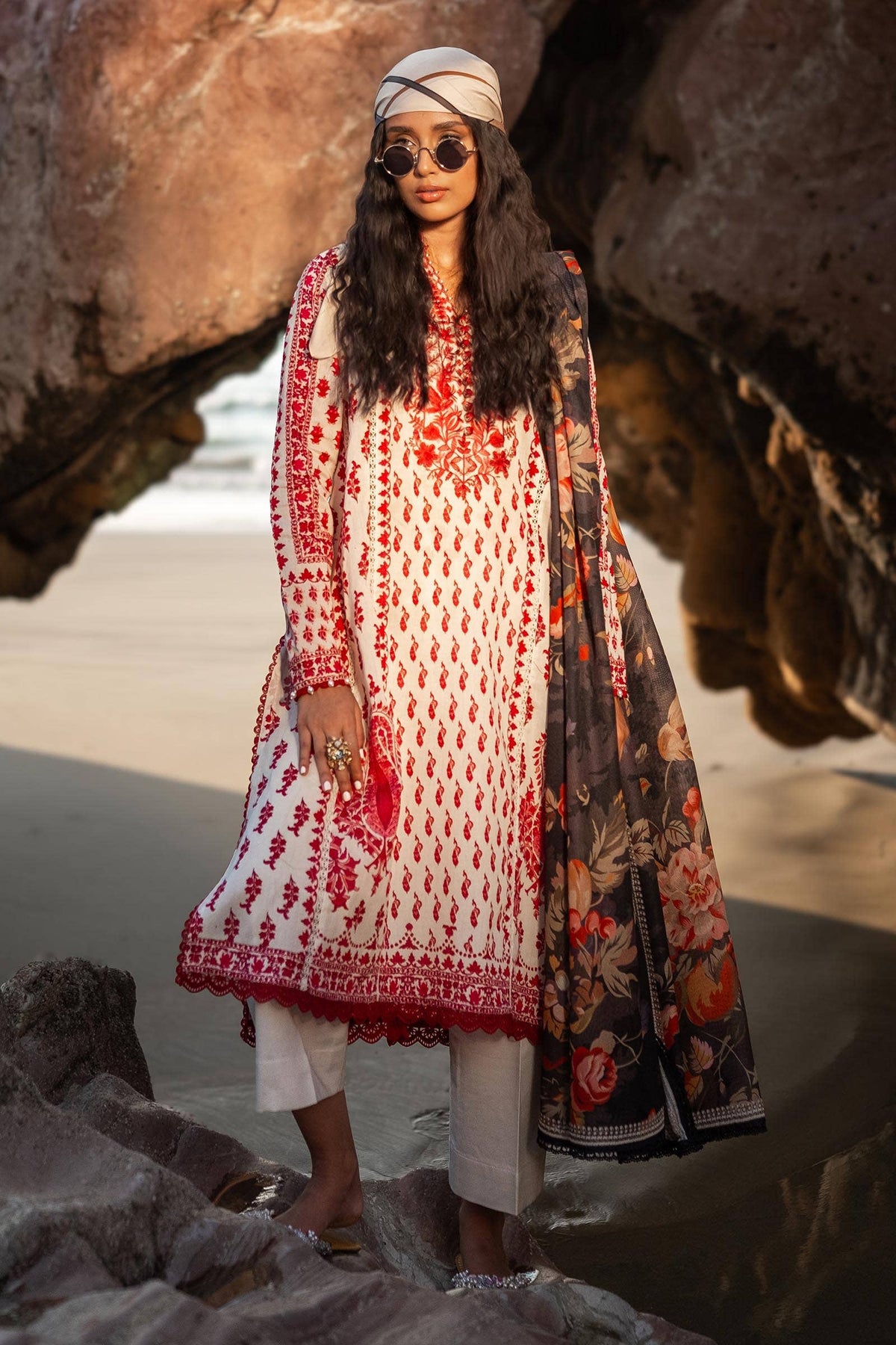 Sana Safinaz | Mahay Spring 24 | H241-006B-2BS by Sana Safinaz - Designer Dress - Type: Ladies Clothes - Available at Libayah - 100% Original