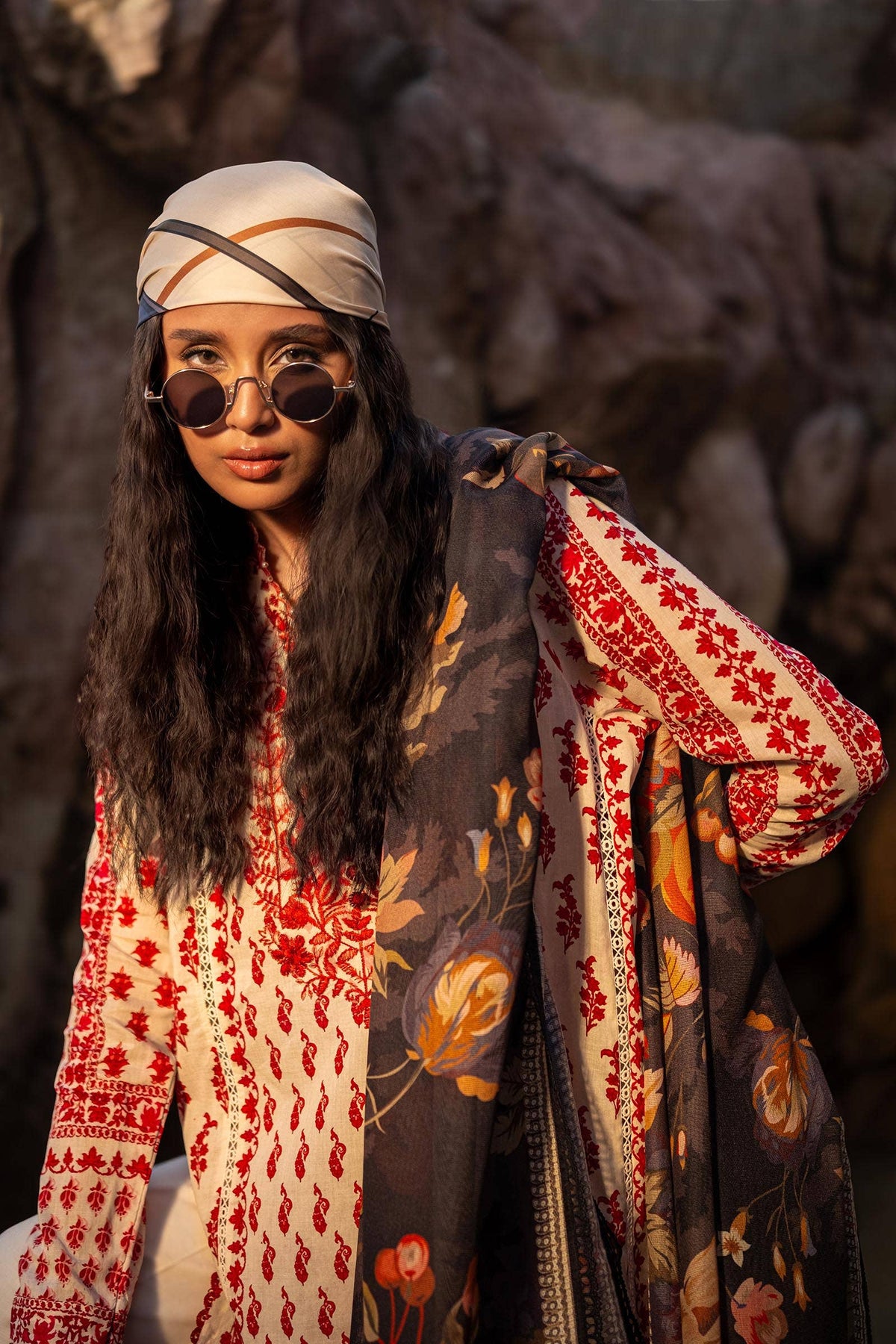 Sana Safinaz | Mahay Spring 24 | H241-006B-2BS by Sana Safinaz - Designer Dress - Type: Ladies Clothes - Available at Libayah - 100% Original