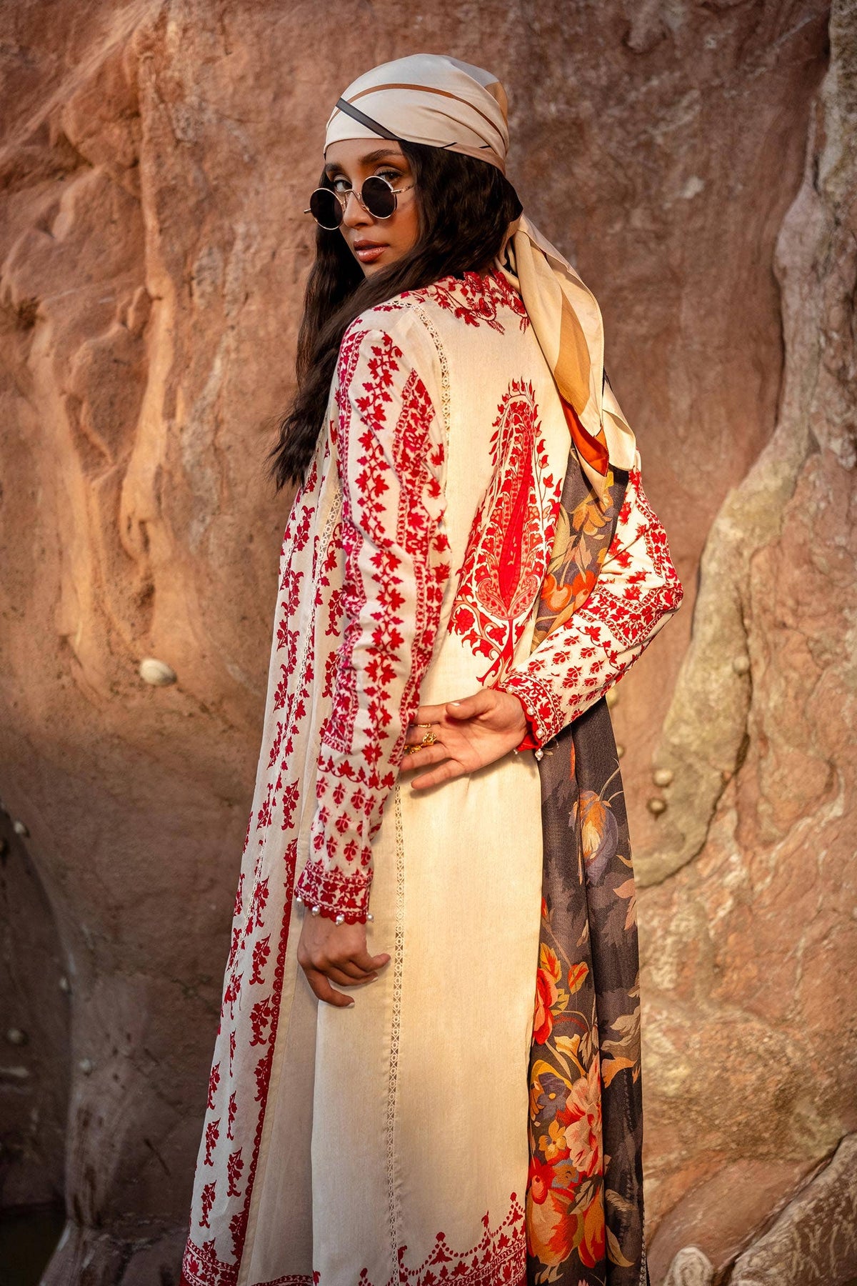 Sana Safinaz | Mahay Spring 24 | H241-006B-2BS by Sana Safinaz - Designer Dress - Type: Ladies Clothes - Available at Libayah - 100% Original