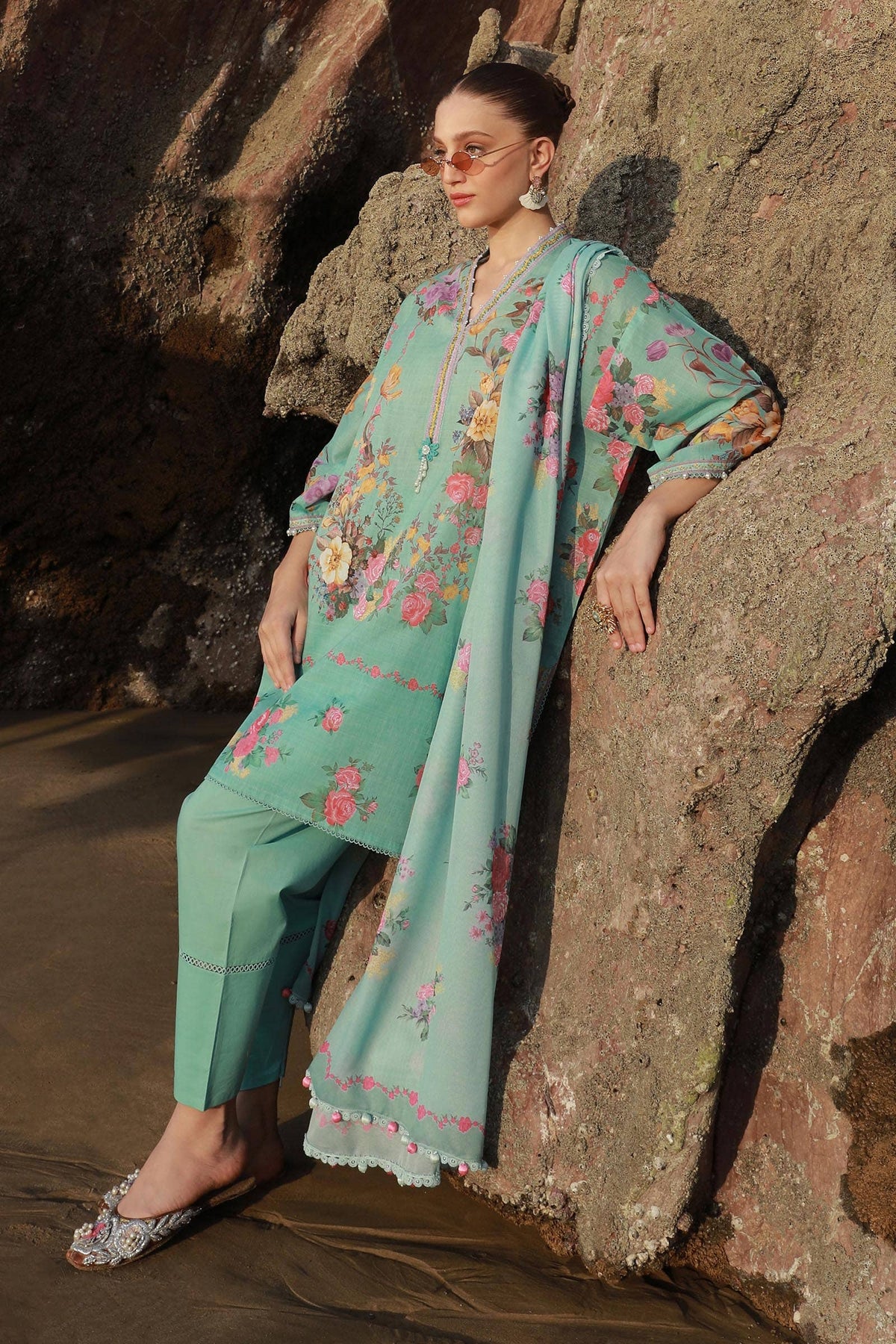 Sana Safinaz | Mahay Spring 24 | H241-026B-3CS by Sana Safinaz - Designer Dress - Type: Ladies Clothes - Available at Libayah - 100% Original