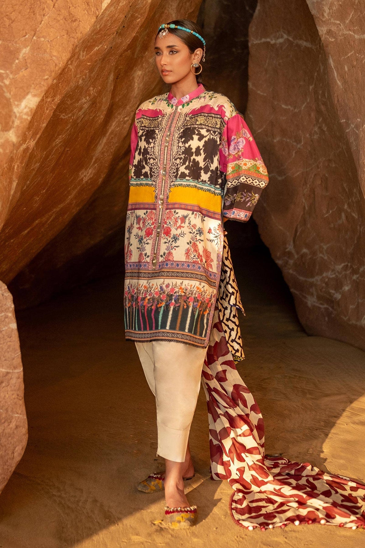 Sana Safinaz | Mahay Spring 24 | H241-027A-2I by Sana Safinaz - Designer Dress - Type: Ladies Clothes - Available at Libayah - 100% Original