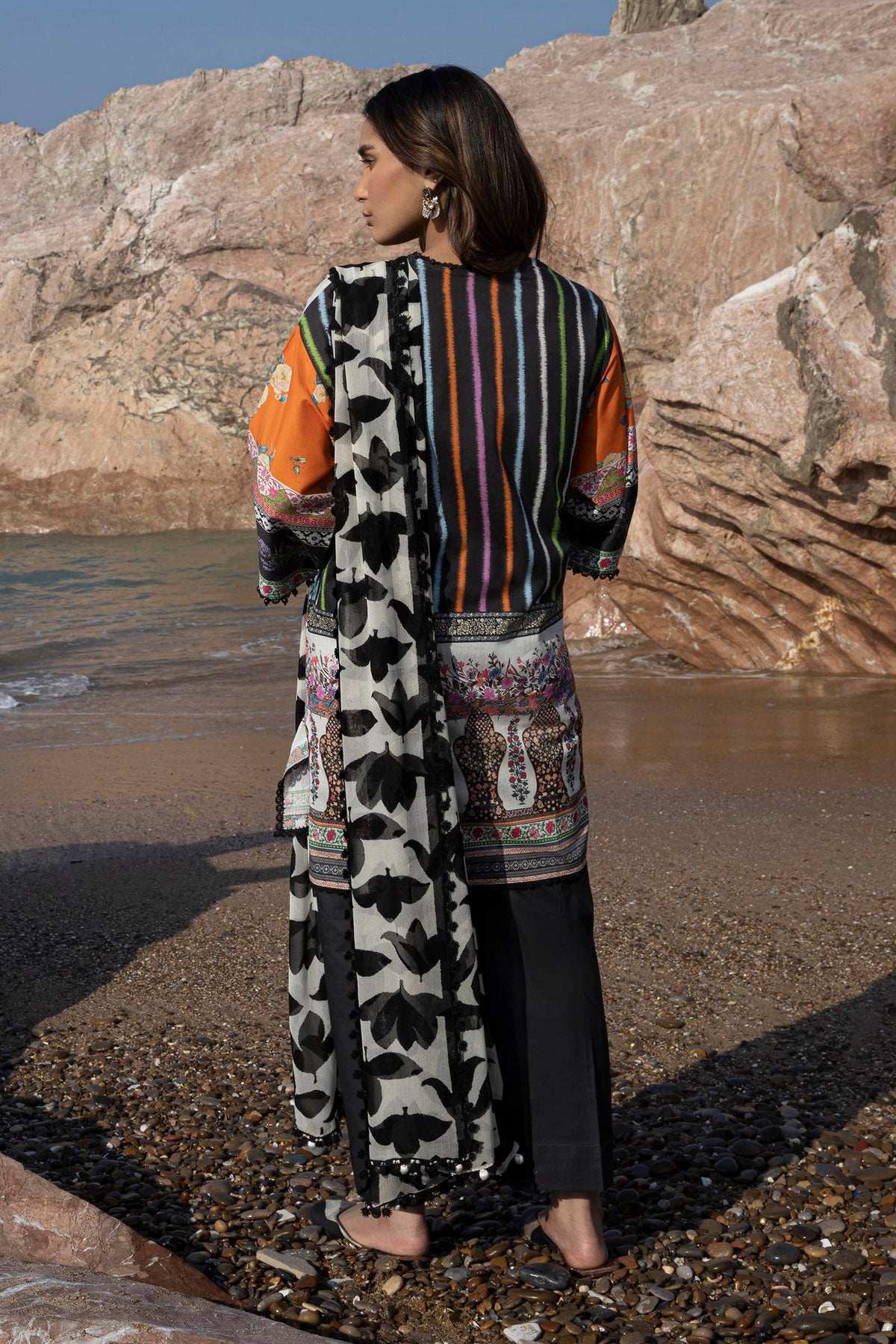 Sana Safinaz | Mahay Spring 24 | H241-027B-2I by Sana Safinaz - Designer Dress - Type: Ladies Clothes - Available at Libayah - 100% Original