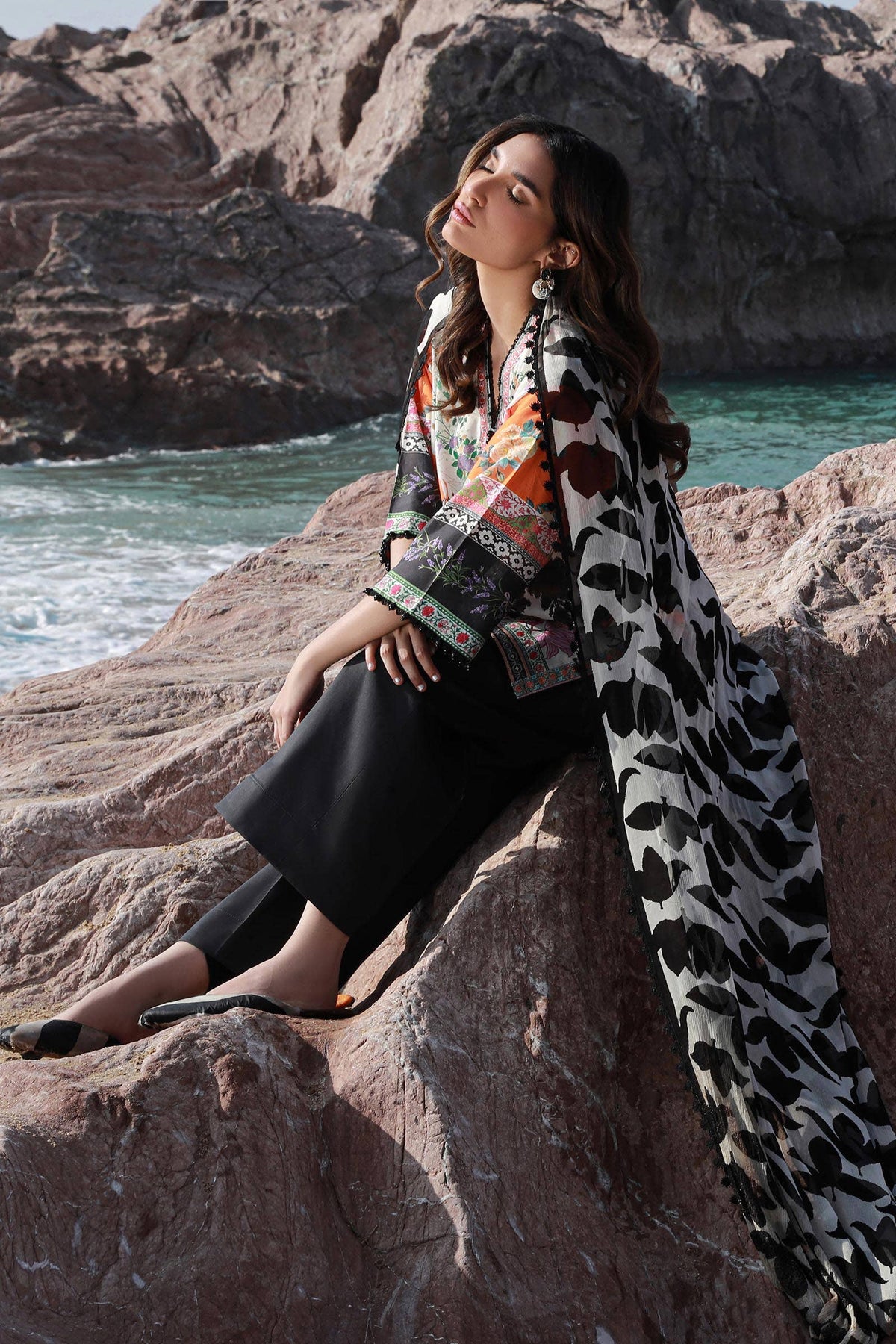 Sana Safinaz | Mahay Spring 24 | H241-027B-2I by Sana Safinaz - Designer Dress - Type: Ladies Clothes - Available at Libayah - 100% Original