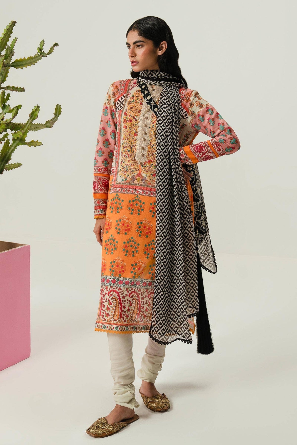 Sana Safinaz | Mahay Summer Lawn 24 | S-25 by Sana Safinaz - Designer Dress - Type: Ladies Clothes - Available at Libayah - 100% Original