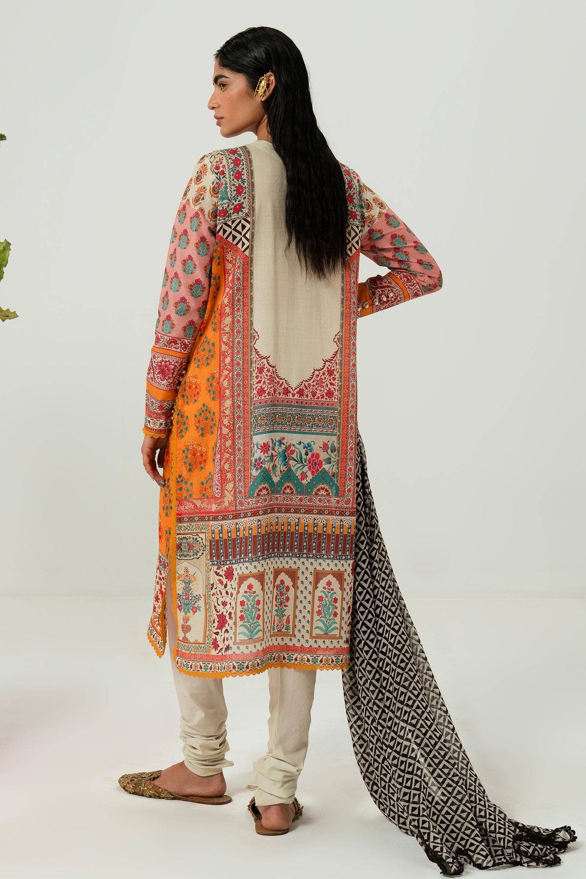Sana Safinaz | Mahay Summer Lawn 24 | S-25 by Sana Safinaz - Designer Dress - Type: Ladies Clothes - Available at Libayah - 100% Original