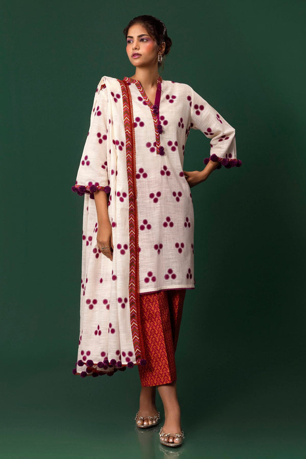 Sana Safinaz | Mahay Winter 24 | H243-001A-3CQ by Sana Safinaz - Designer Dress - Type: Luxury - Available at Libayah - 100% Original