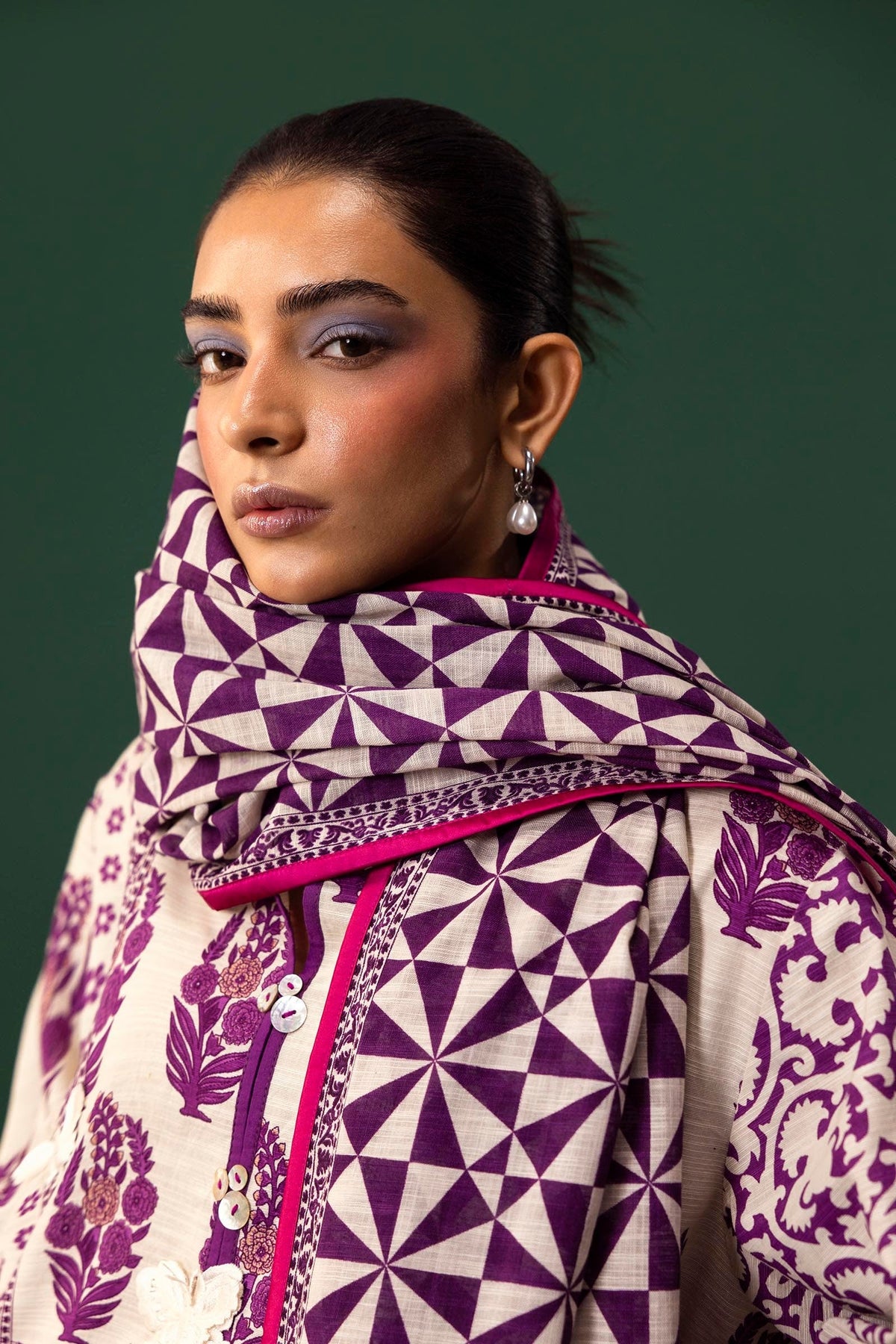 Sana Safinaz | Mahay Winter 24 | H243-009A-3CQ by Sana Safinaz - Designer Dress - Type: Luxury - Available at Libayah - 100% Original