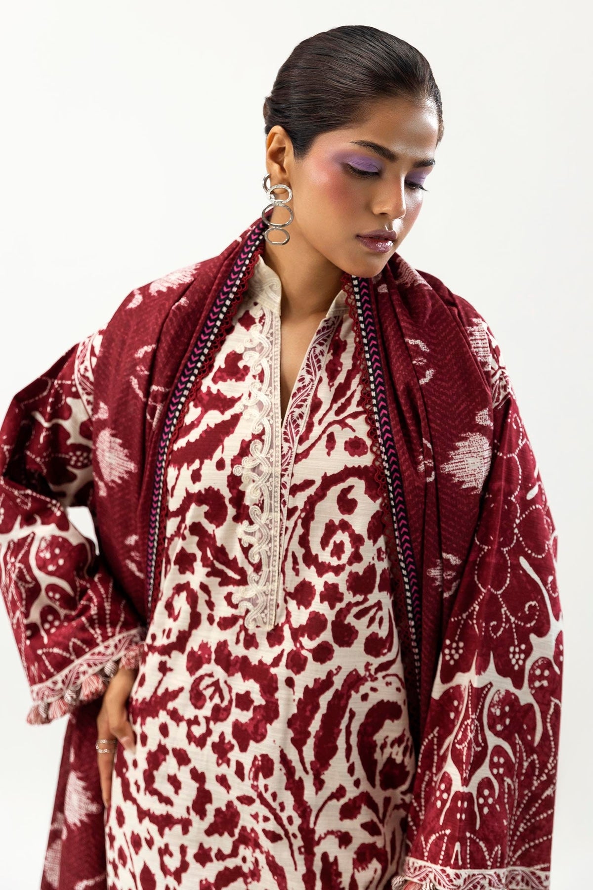 Sana Safinaz | Mahay Winter 24 | H243-018A-3CQ by Sana Safinaz - Designer Dress - Type: Luxury - Available at Libayah - 100% Original