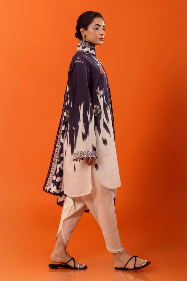 Sana Safinaz | Mahay Winter 24 | H243-021B-2BQ by Sana Safinaz - Designer Dress - Type: Luxury - Available at Libayah - 100% Original