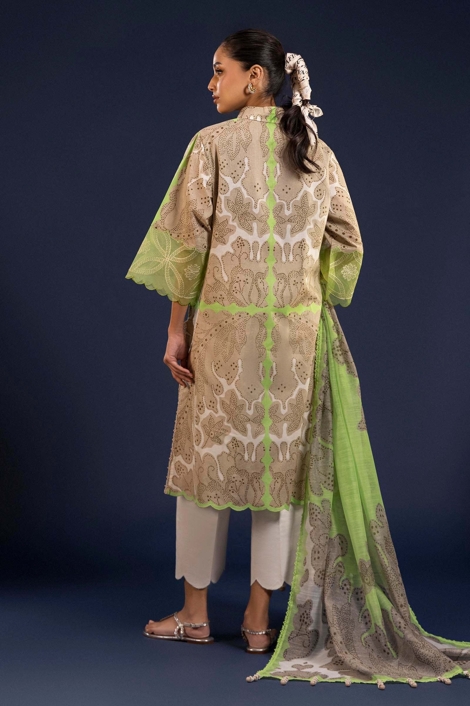 Sana Safinaz | Mahay Spring 25 | H251-004B-2DD by Sana Safinaz - Designer Dress  - Type : Ladies Clothes - Available at Libayah - 100% Original 