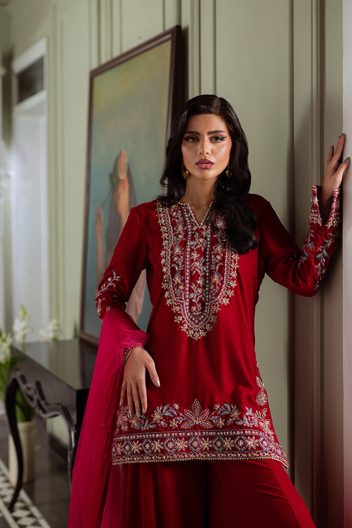 Saira Rizwan | Velvet Pret 25 | SHIREEN-SRVP25-04 by Saira Rizwan - Designer Dress - Type : Ladies Clothes - Available at Libayah - 100% Original 