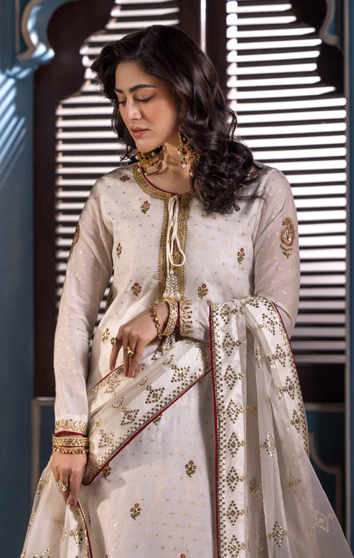 Maya | Mehr o Mah Formals | VARENA by Maya - Designer Dress - Type: Ladies Clothes - Available at Libayah - 100% Original