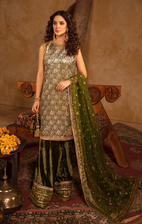 Maya | Raazi Velvet 24 | GULZAR by Maya - Designer Dress - Type: Ladies Clothes - Available at Libayah - 100% Original