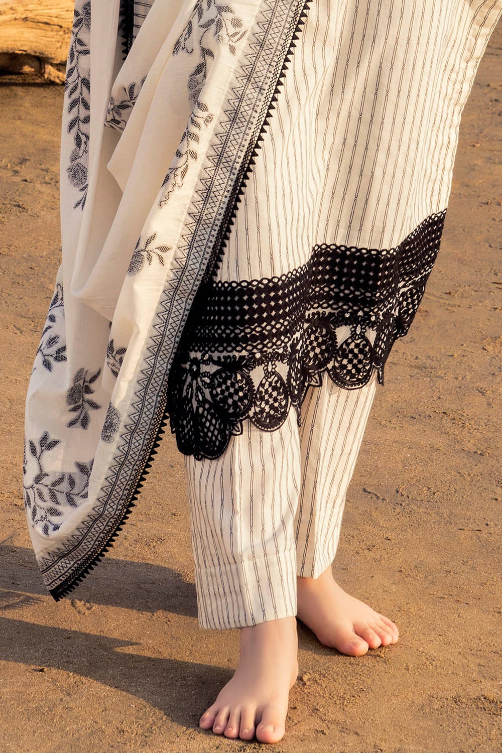 Gul Ahmed | Taara 25 | JD-42008 by Gul Ahmed - Designer Dress - Type: Ladies Clothes - Available at Libayah - 100% Original