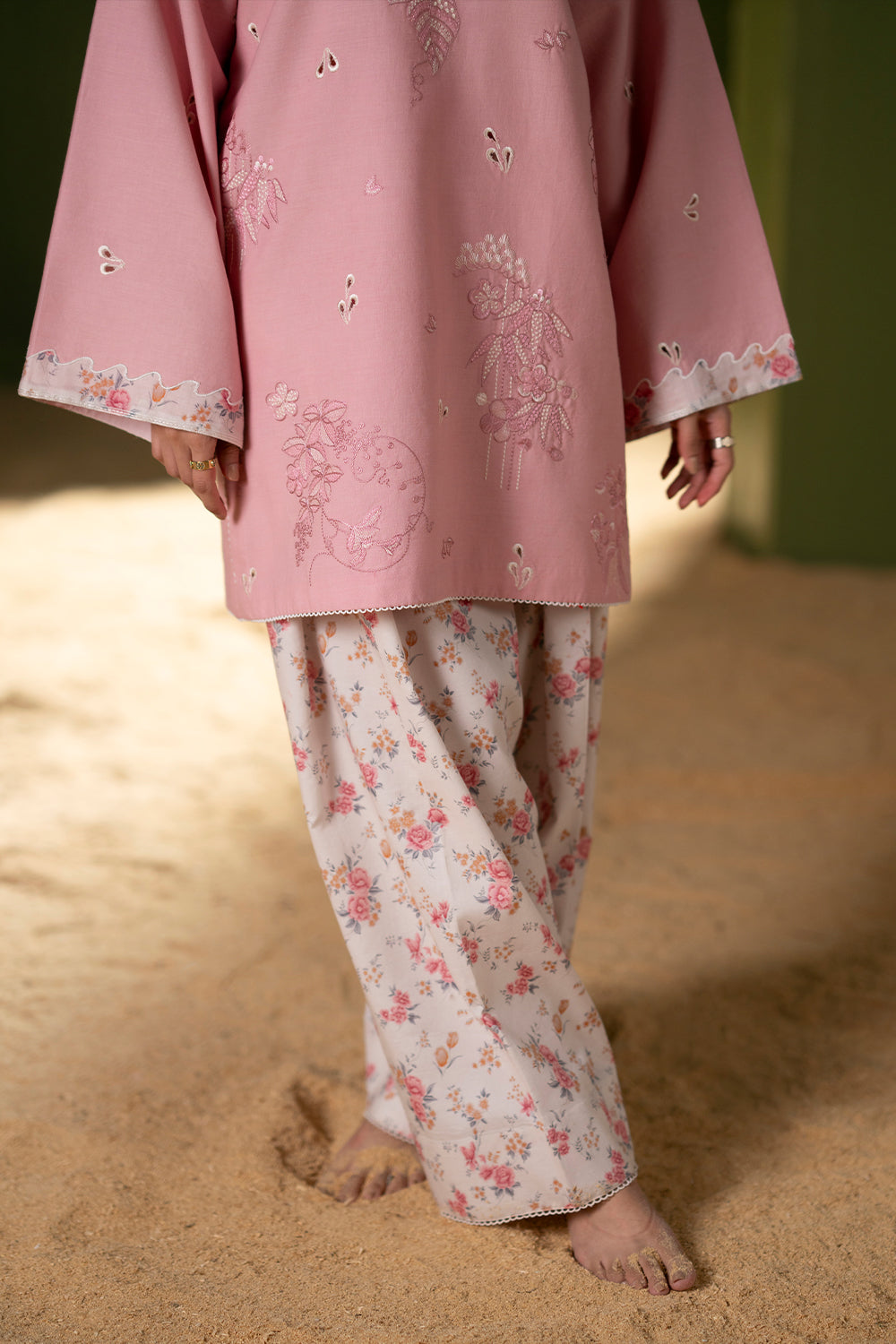 Saira Rizwan | Joolie Co ords | JOOLIE PINK - JBP25-08 by Saira Rizwan - Designer Dress  - Type : Ladies Clothes - Available at Libayah - 100% Original 