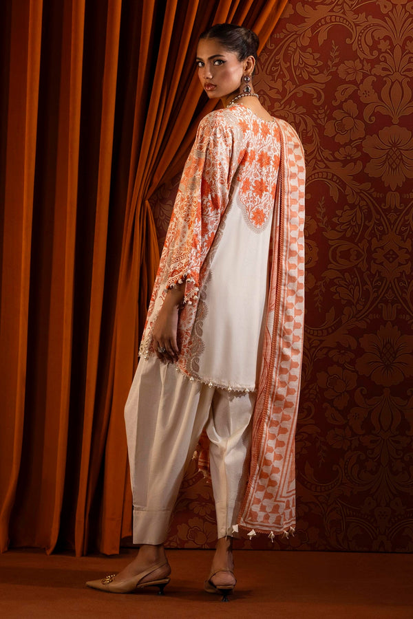 Sana Safinaz | Muzlin Winter 2024 |  M243-023B-3CQ by Sana Safinaz - Designer Dress - Type: Ladies Clothes - Available at Libayah - 100% Original