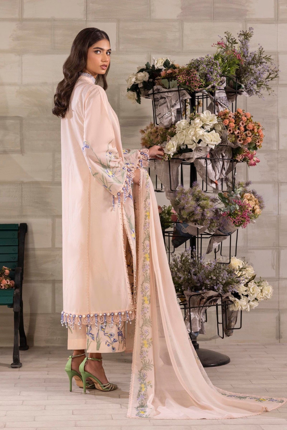 Sana Safinaz | Muzlin Spring 24 | M251-017B-3CJ by Sana Safinaz - Designer Dress  - Type : Ladies Clothes - Available at Libayah - 100% Original 