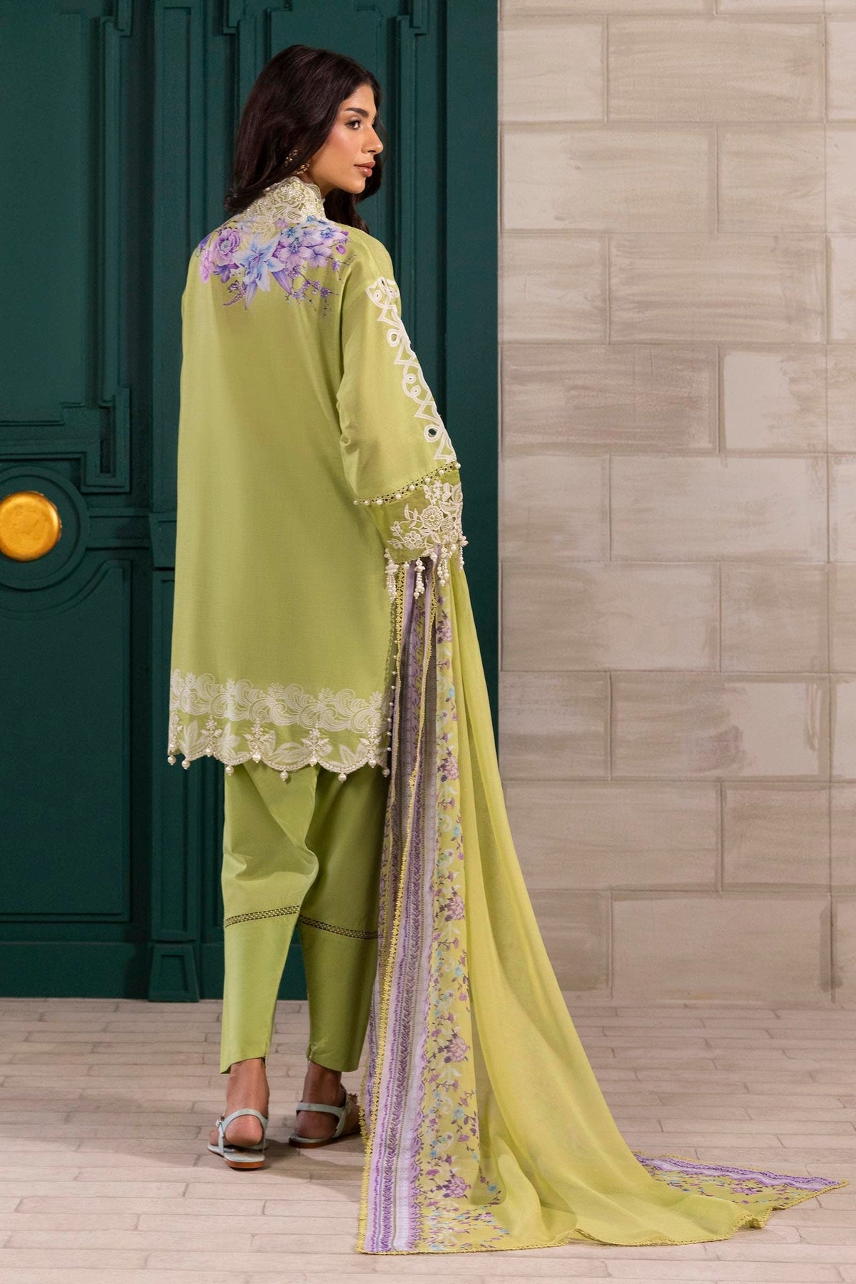 Sana Safinaz | Muzlin Spring 25 | M251-029B-3CI by Sana Safinaz - Designer Dress - Type: Ladies Clothes - Available at Libayah - 100% Original