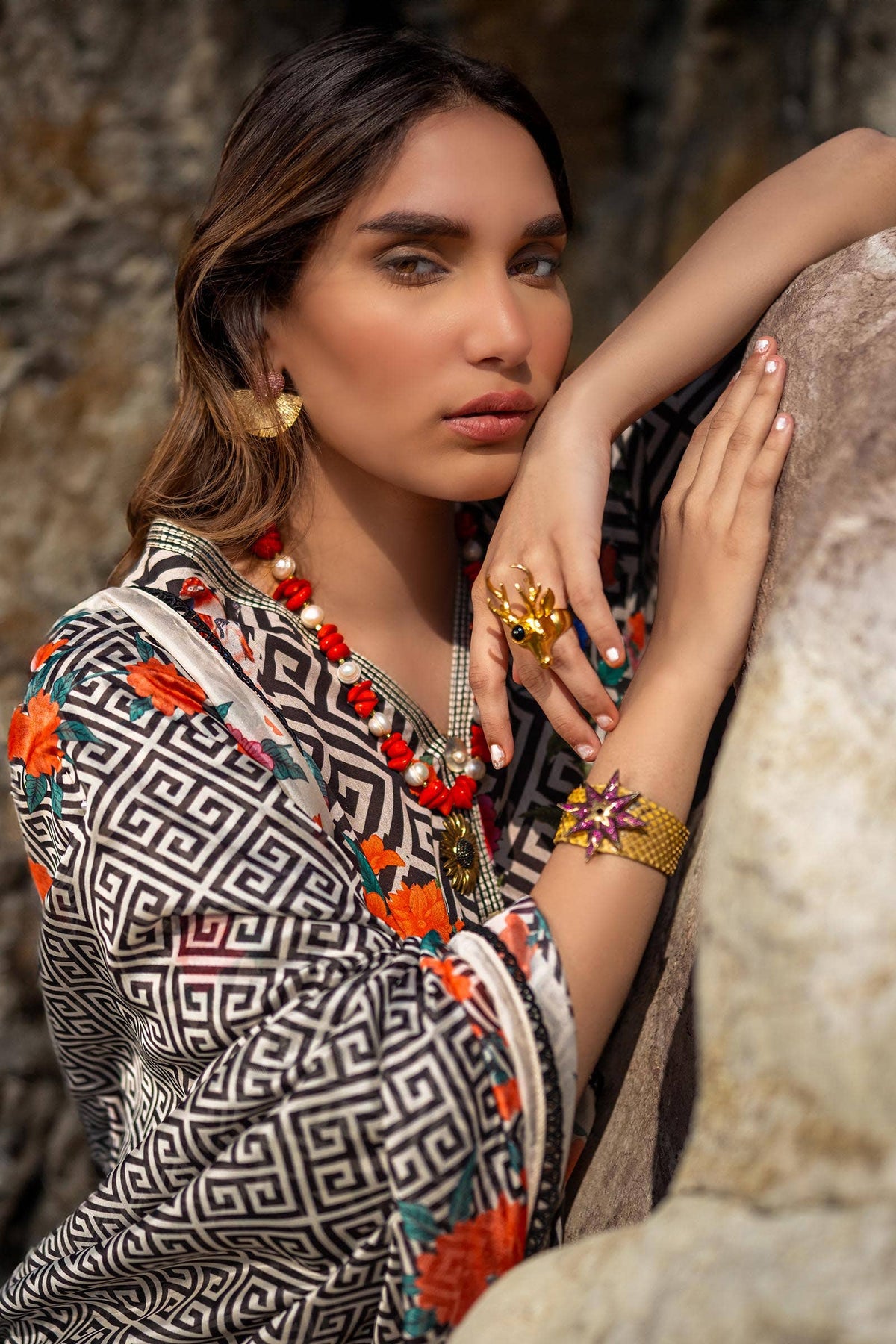 Sana Safinaz | Mahay Spring 24 | H241-013A-2BK by Sana Safinaz - Designer Dress - Type: Ladies Clothes - Available at Libayah - 100% Original