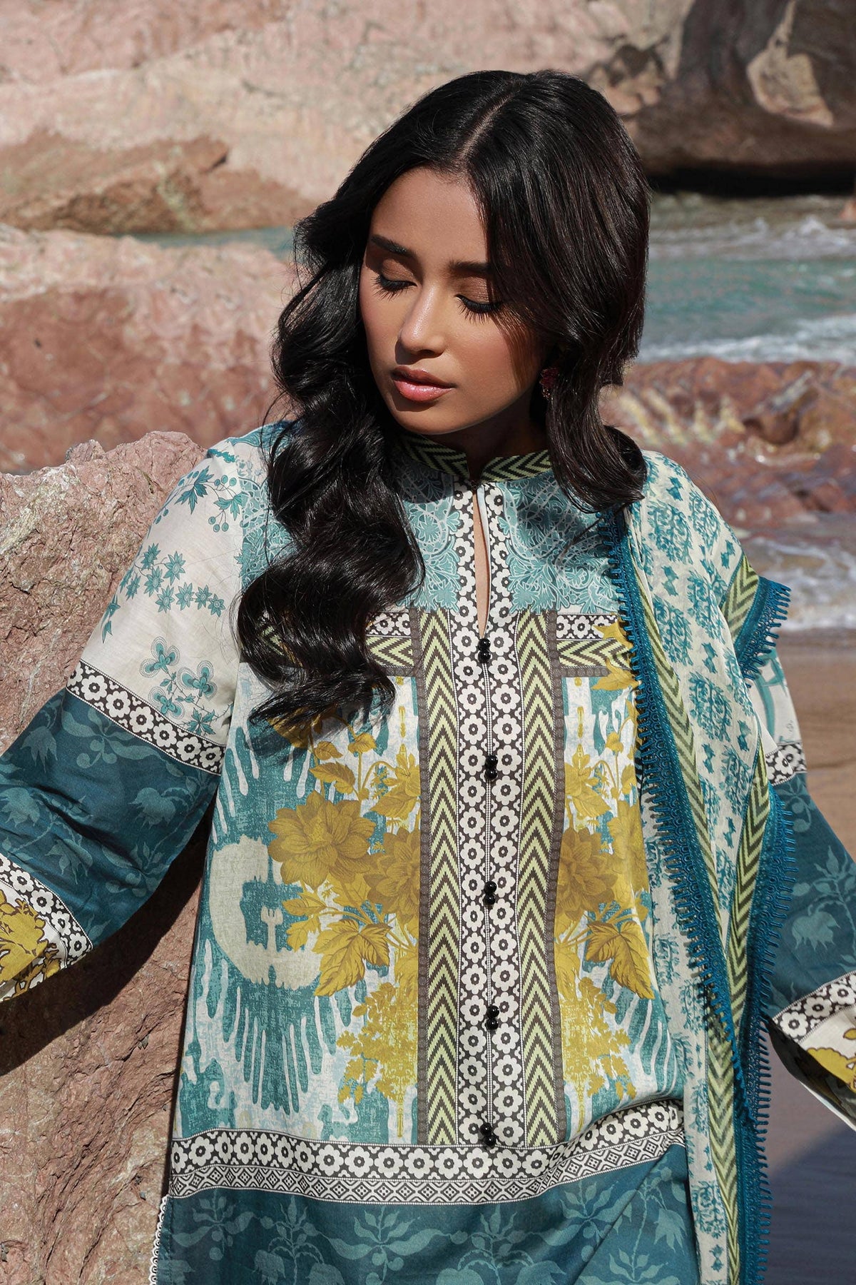 Sana Safinaz | Mahay Spring 24 | H241-015A-2I by Sana Safinaz - Designer Dress - Type: Ladies Clothes - Available at Libayah - 100% Original