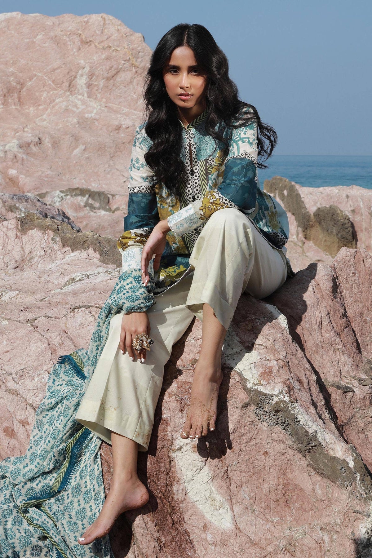 Sana Safinaz | Mahay Spring 24 | H241-015A-2I by Sana Safinaz - Designer Dress - Type: Ladies Clothes - Available at Libayah - 100% Original