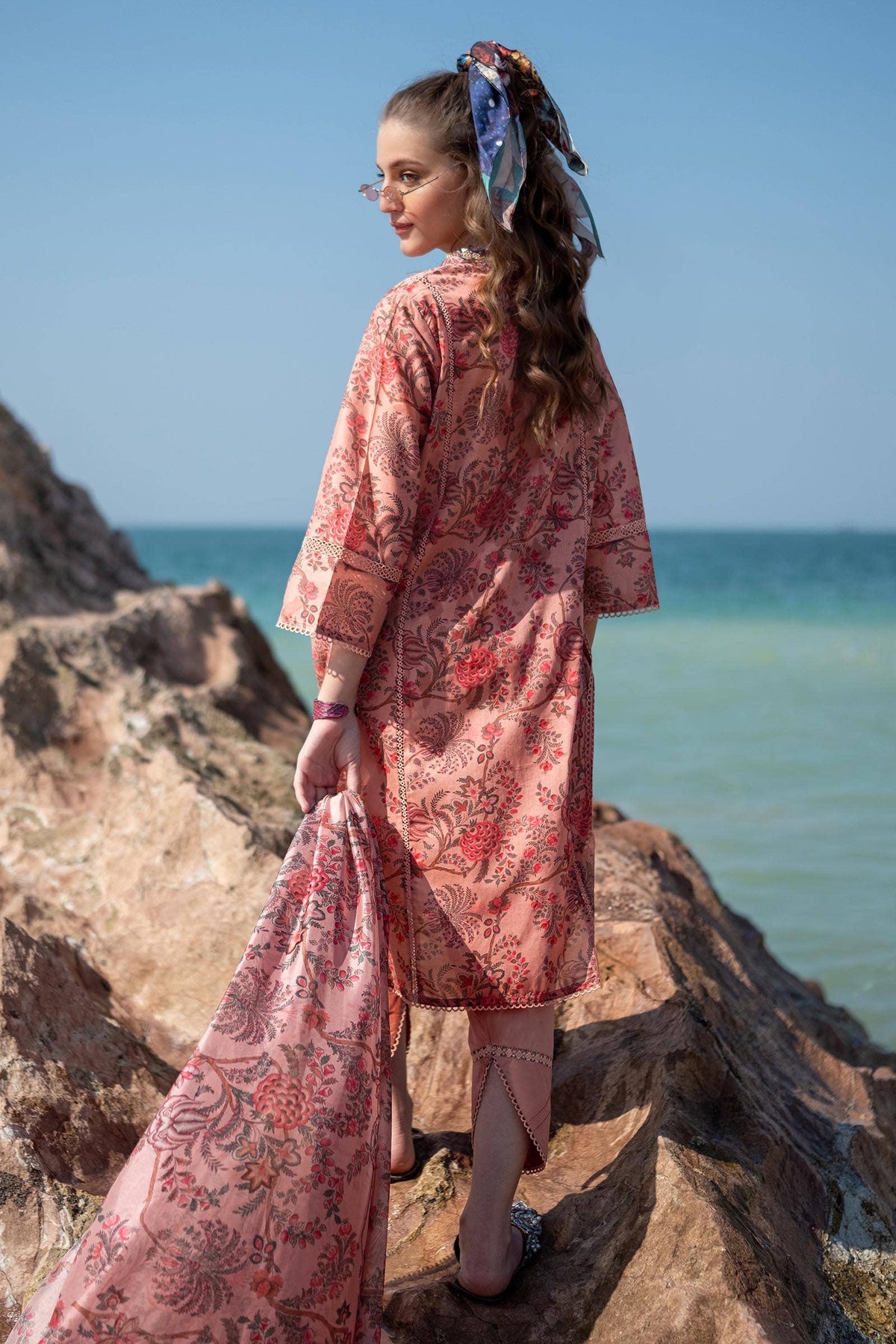Sana Safinaz | Mahay Spring 24 | H241-016B-3CK by Sana Safinaz - Designer Dress - Type: Ladies Clothes - Available at Libayah - 100% Original