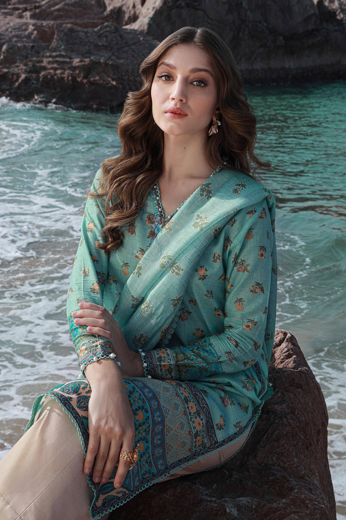 Sana Safinaz | Mahay Spring 24 | H241-017B-2BK by Sana Safinaz - Designer Dress - Type: Ladies Clothes - Available at Libayah - 100% Original
