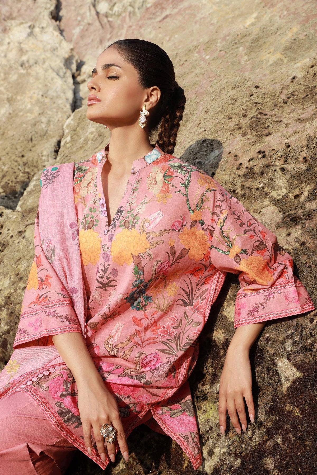 Sana Safinaz | Mahay Spring 24 | H241-019A-3CS by Sana Safinaz - Designer Dress - Type: Ladies Clothes - Available at Libayah - 100% Original
