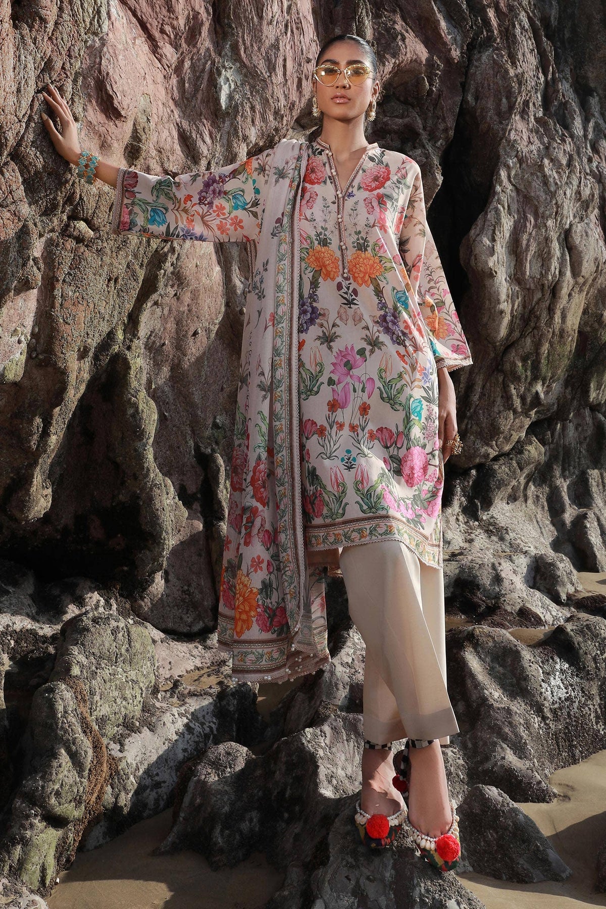 Sana Safinaz | Mahay Spring 24 | H241-019B-3CS by Sana Safinaz - Designer Dress - Type: Ladies Clothes - Available at Libayah - 100% Original
