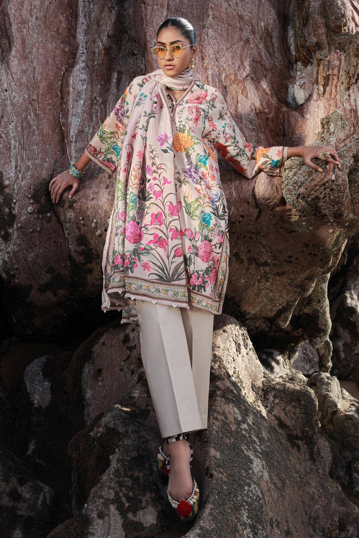Sana Safinaz | Mahay Spring 24 | H241-019B-3CS by Sana Safinaz - Designer Dress - Type: Ladies Clothes - Available at Libayah - 100% Original