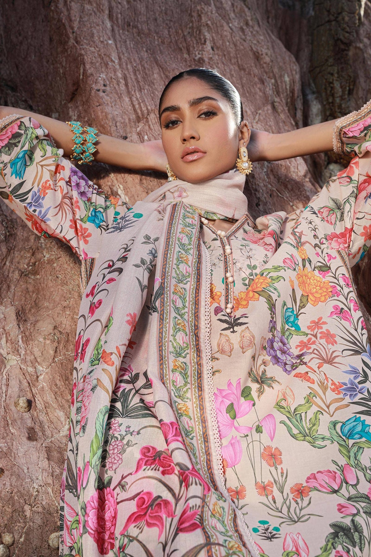 Sana Safinaz | Mahay Spring 24 | H241-019B-3CS by Sana Safinaz - Designer Dress - Type: Ladies Clothes - Available at Libayah - 100% Original