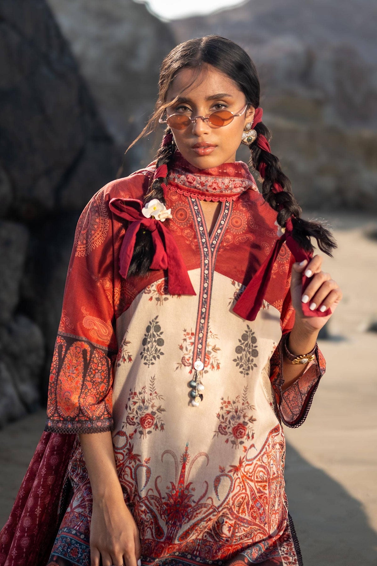 Sana Safinaz | Mahay Spring 24 | H241-021A-3DE by Sana Safinaz - Designer Dress - Type: Ladies Clothes - Available at Libayah - 100% Original