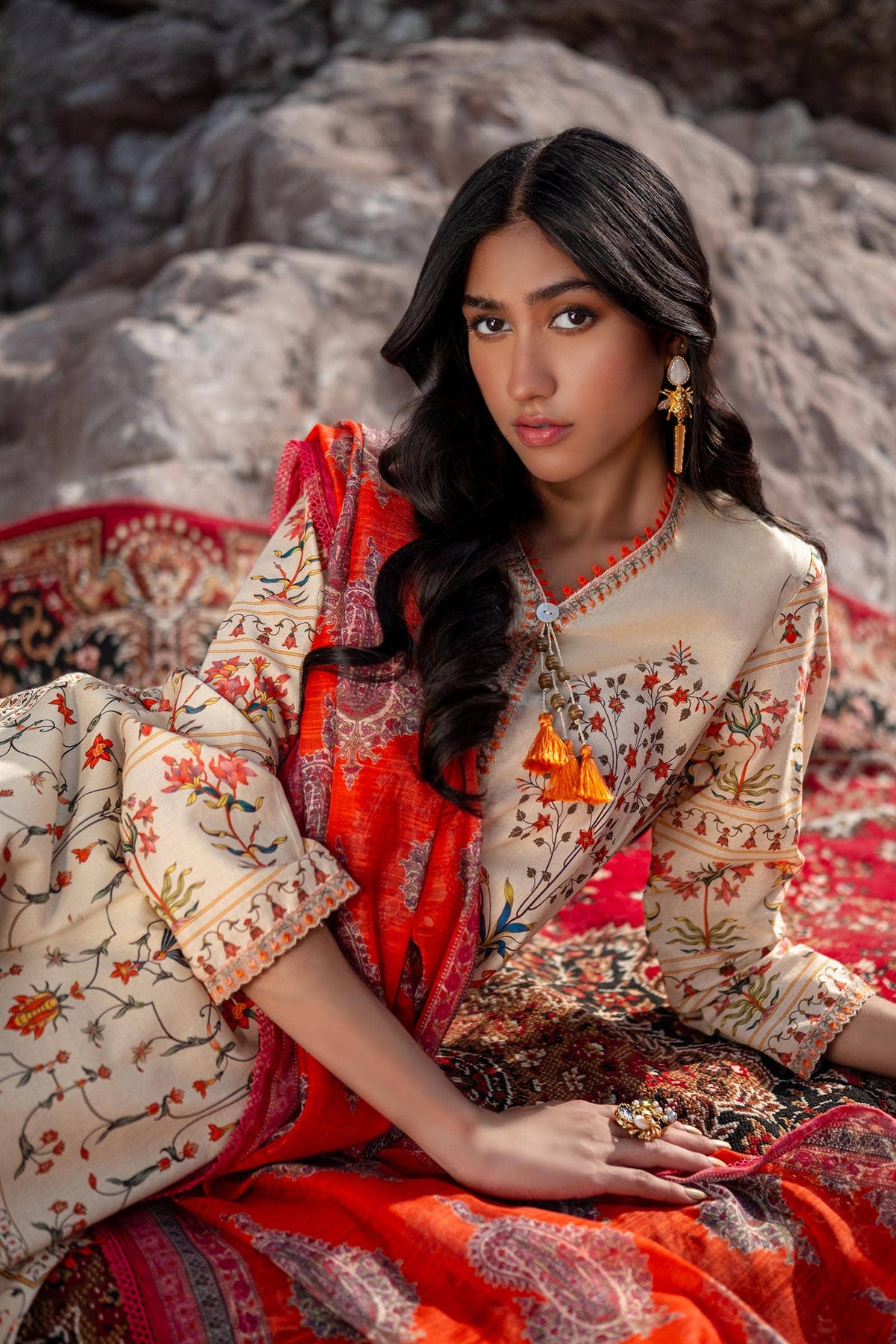 Sana Safinaz | Mahay Spring 24 | H241-023A-2DD by Sana Safinaz - Designer Dress - Type: Ladies Clothes - Available at Libayah - 100% Original