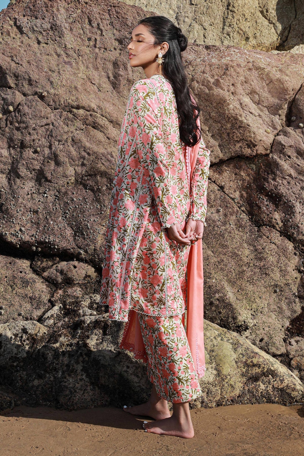 Sana Safinaz | Mahay Spring 24 | H241-004B-3CG by Sana Safinaz - Designer Dress - Type: Ladies Clothes - Available at Libayah - 100% Original