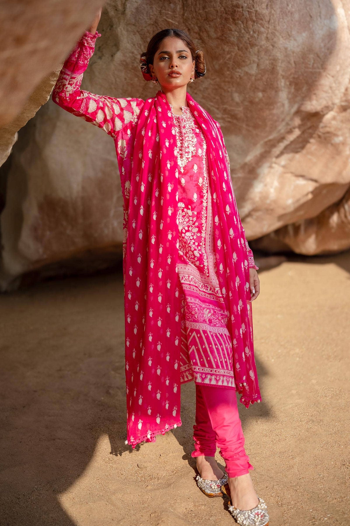 Sana Safinaz | Mahay Spring 24 | H241-005A-3CI by Sana Safinaz - Designer Dress - Type: Ladies Clothes - Available at Libayah - 100% Original