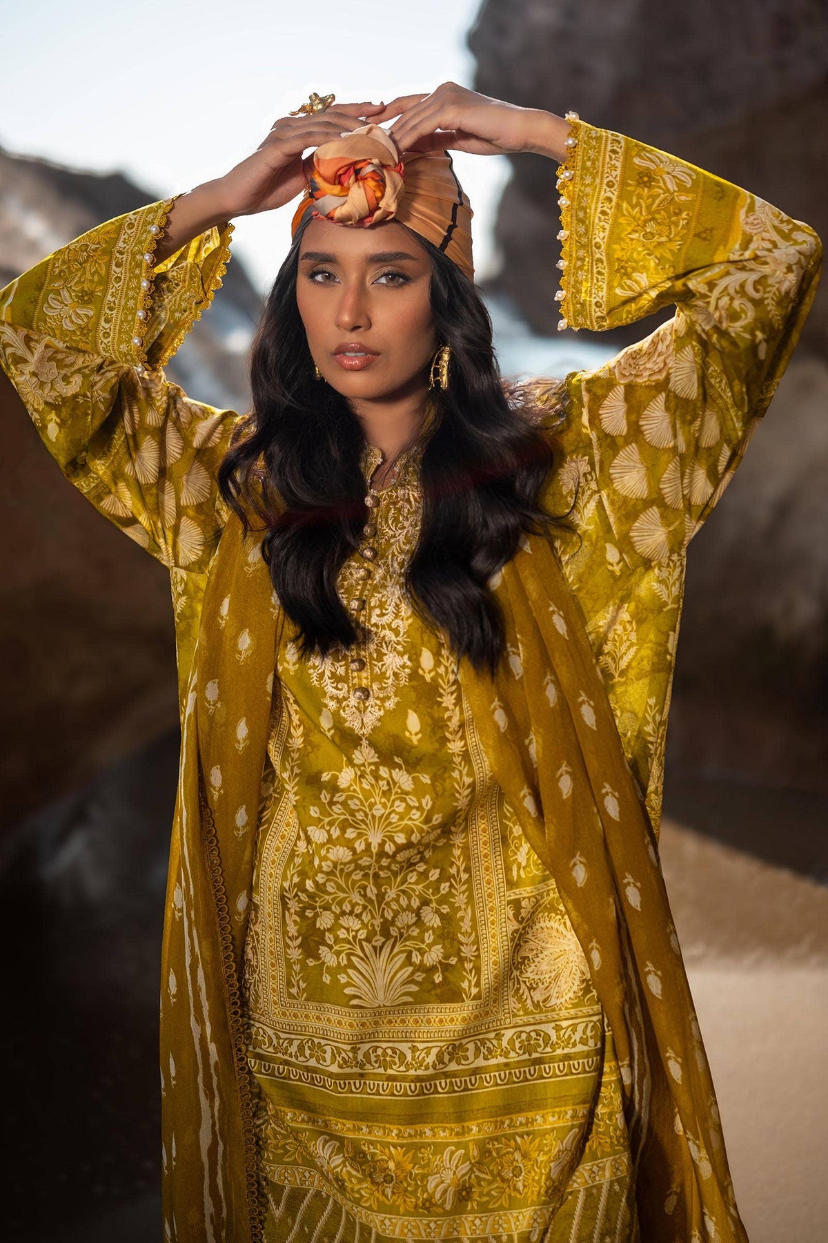Sana Safinaz | Mahay Spring 24 | H241-005B-3CI by Sana Safinaz - Designer Dress - Type: Ladies Clothes - Available at Libayah - 100% Original