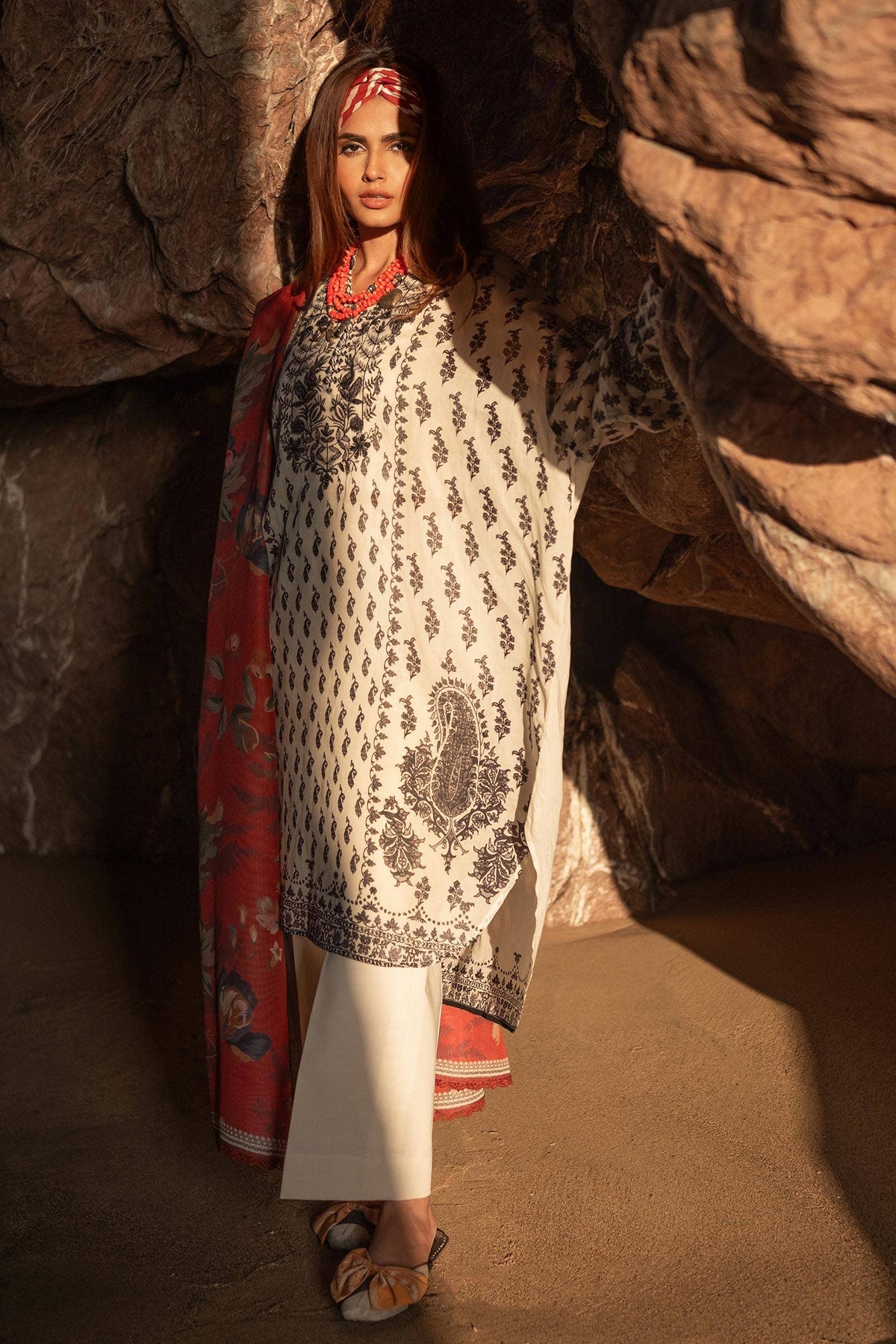 Sana Safinaz | Mahay Spring 24 | H241-006A-2BS by Sana Safinaz - Designer Dress - Type: Ladies Clothes - Available at Libayah - 100% Original