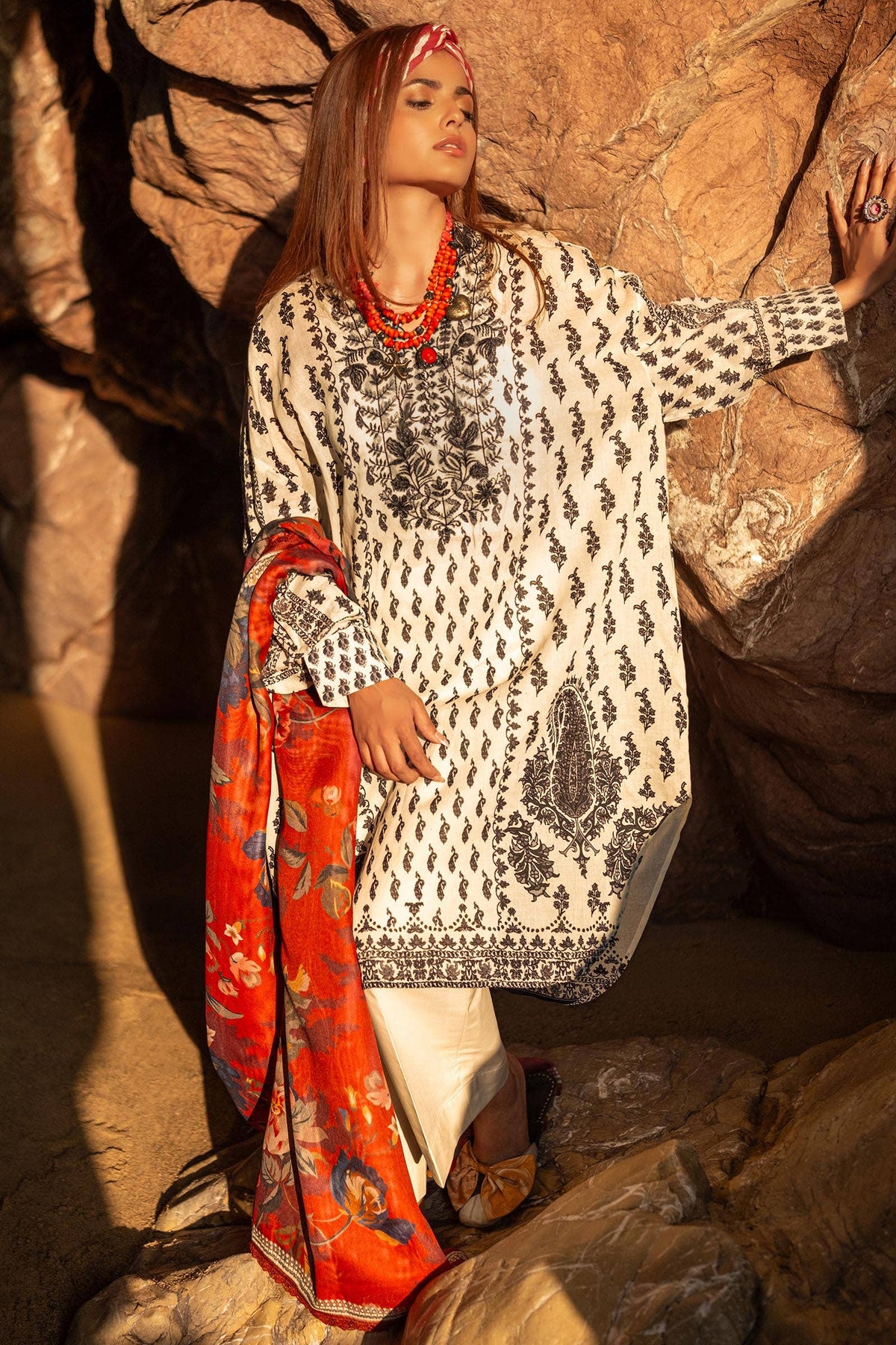 Sana Safinaz | Mahay Spring 24 | H241-006A-2BS by Sana Safinaz - Designer Dress - Type: Ladies Clothes - Available at Libayah - 100% Original
