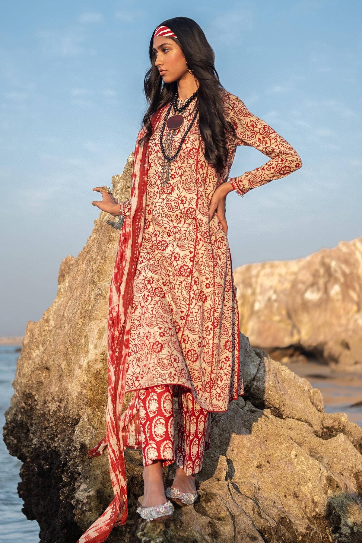 Sana Safinaz | Mahay Spring 24 | H241-008B-3CG by Sana Safinaz - Designer Dress - Type: Ladies Clothes - Available at Libayah - 100% Original
