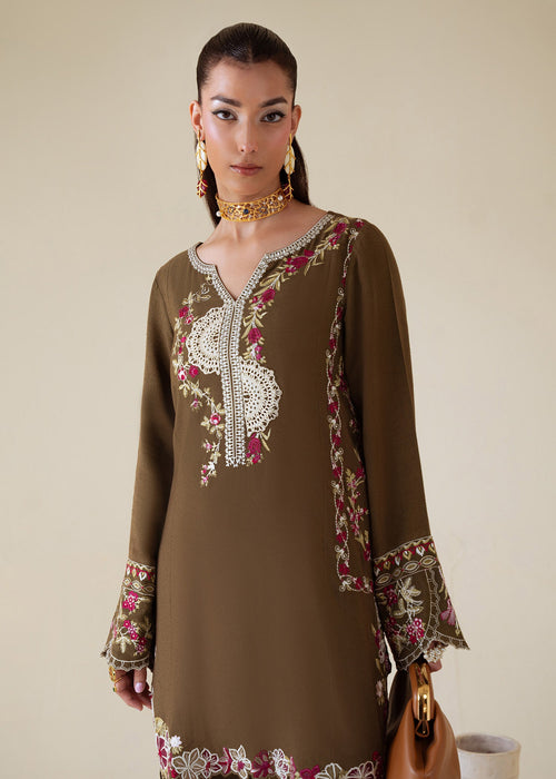 Moss – authentic Pakistani dress from the Saira Shakira Basic Pret 25 collection for women in the UK.