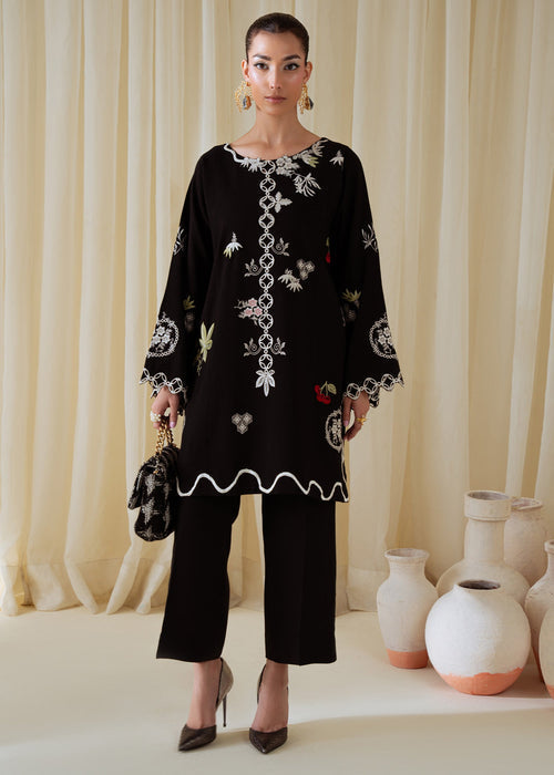 Dark Dust – authentic Pakistani dress from the Saira Shakira Basic Pret 25 collection for women in the UK.