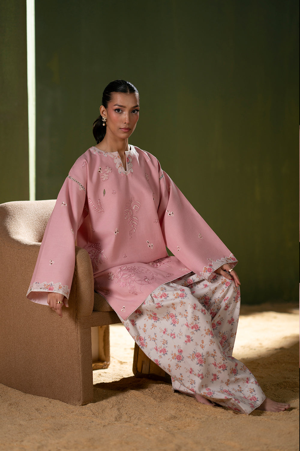 Saira Rizwan | Joolie Co ords | JOOLIE PINK - JBP25-08 by Saira Rizwan - Designer Dress  - Type : Ladies Clothes - Available at Libayah - 100% Original 