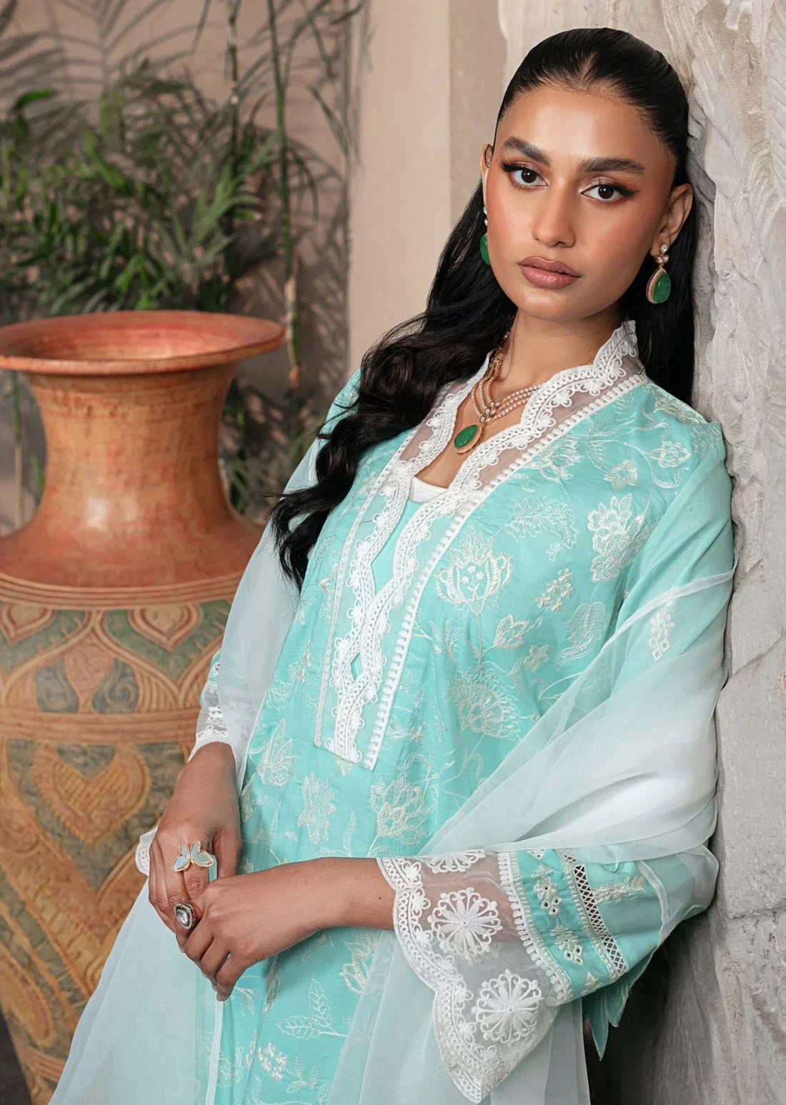 Mohagni | Muntazir Luxury Lawn 24 | MGZ-09 by Mohagni - Designer Dress - Type: Ladies Clothes - Available at Libayah - 100% Original