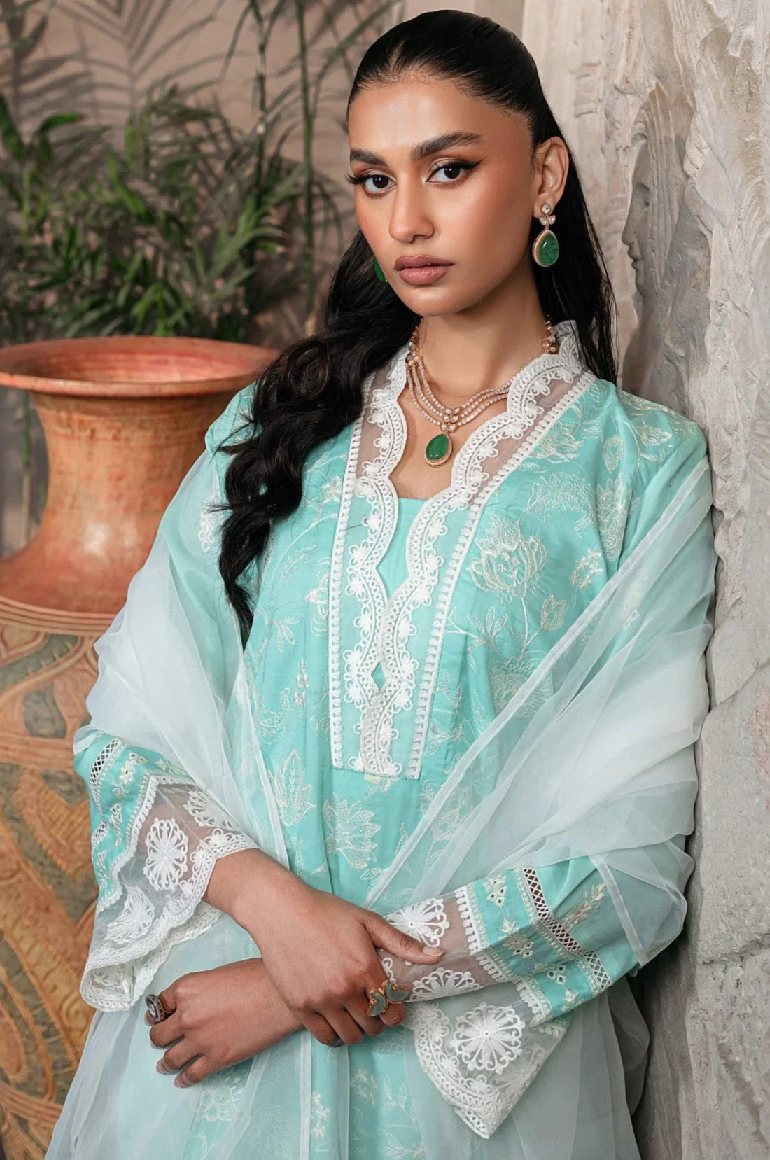 Mohagni | Muntazir Luxury Lawn 24 | MGZ-09 by Mohagni - Designer Dress - Type: Ladies Clothes - Available at Libayah - 100% Original