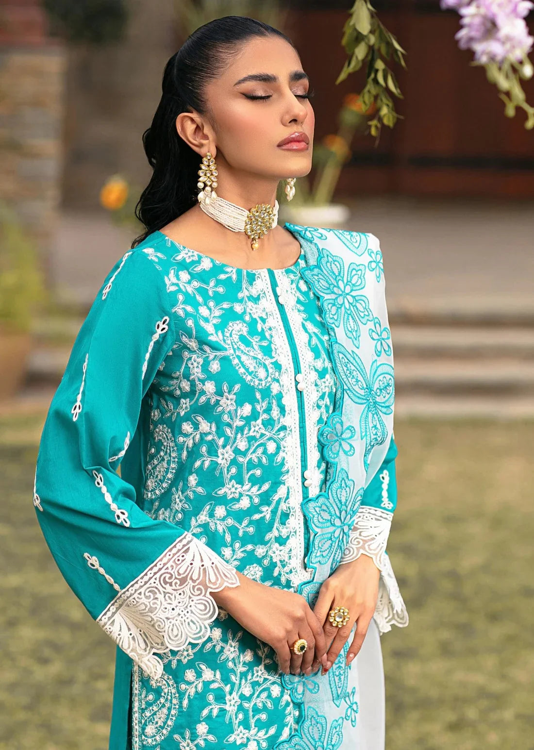 Mohagni | Muntazir Luxury Lawn 24 | MGZ-10 by Mohagni - Designer Dress - Type: Ladies Clothes - Available at Libayah - 100% Original