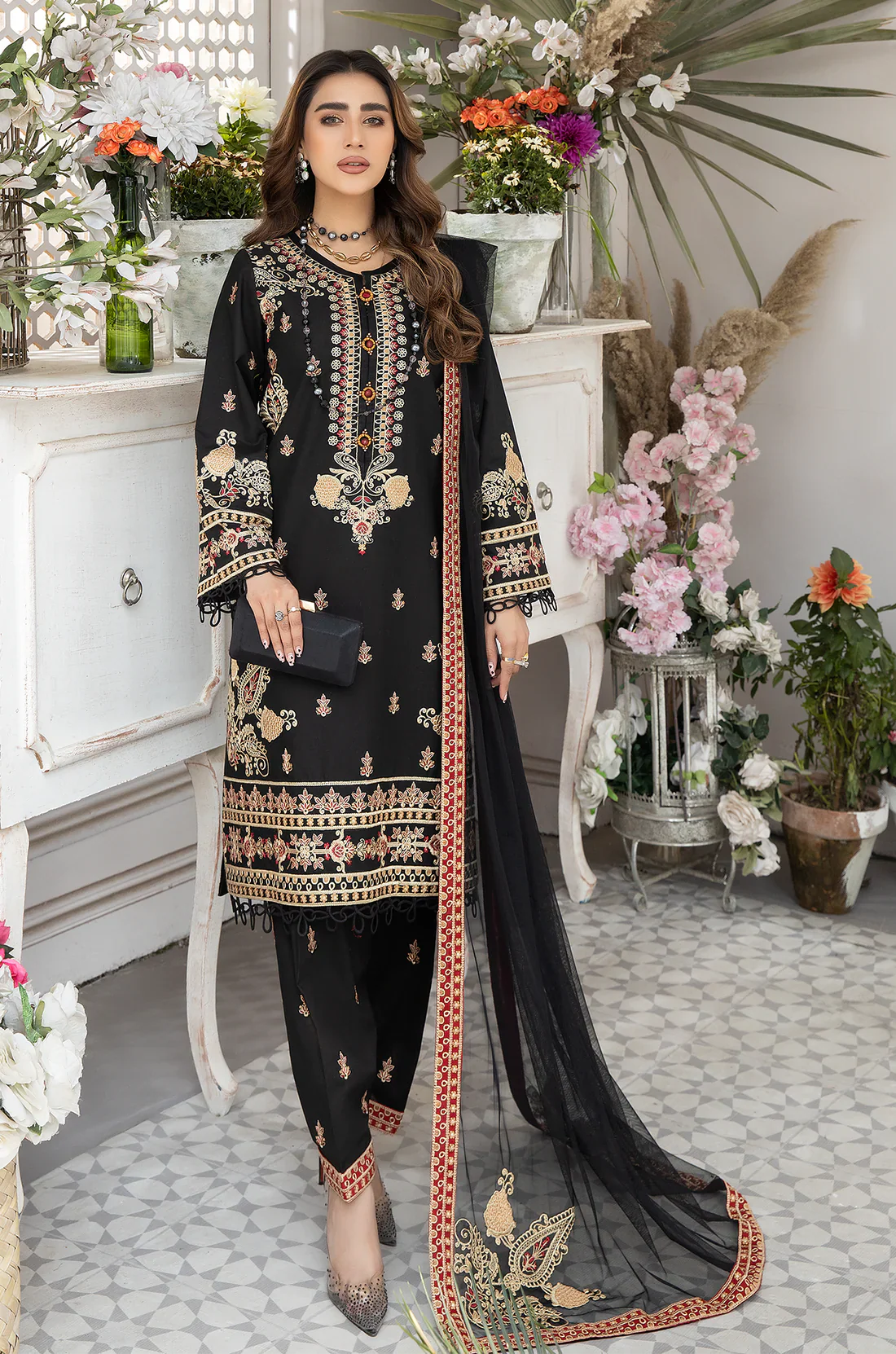 Mohagni | Muntazir Luxury Lawn 24 | AM-05 by Mohagni - Designer Dress - Type: Ladies Clothes - Available at Libayah - 100% Original