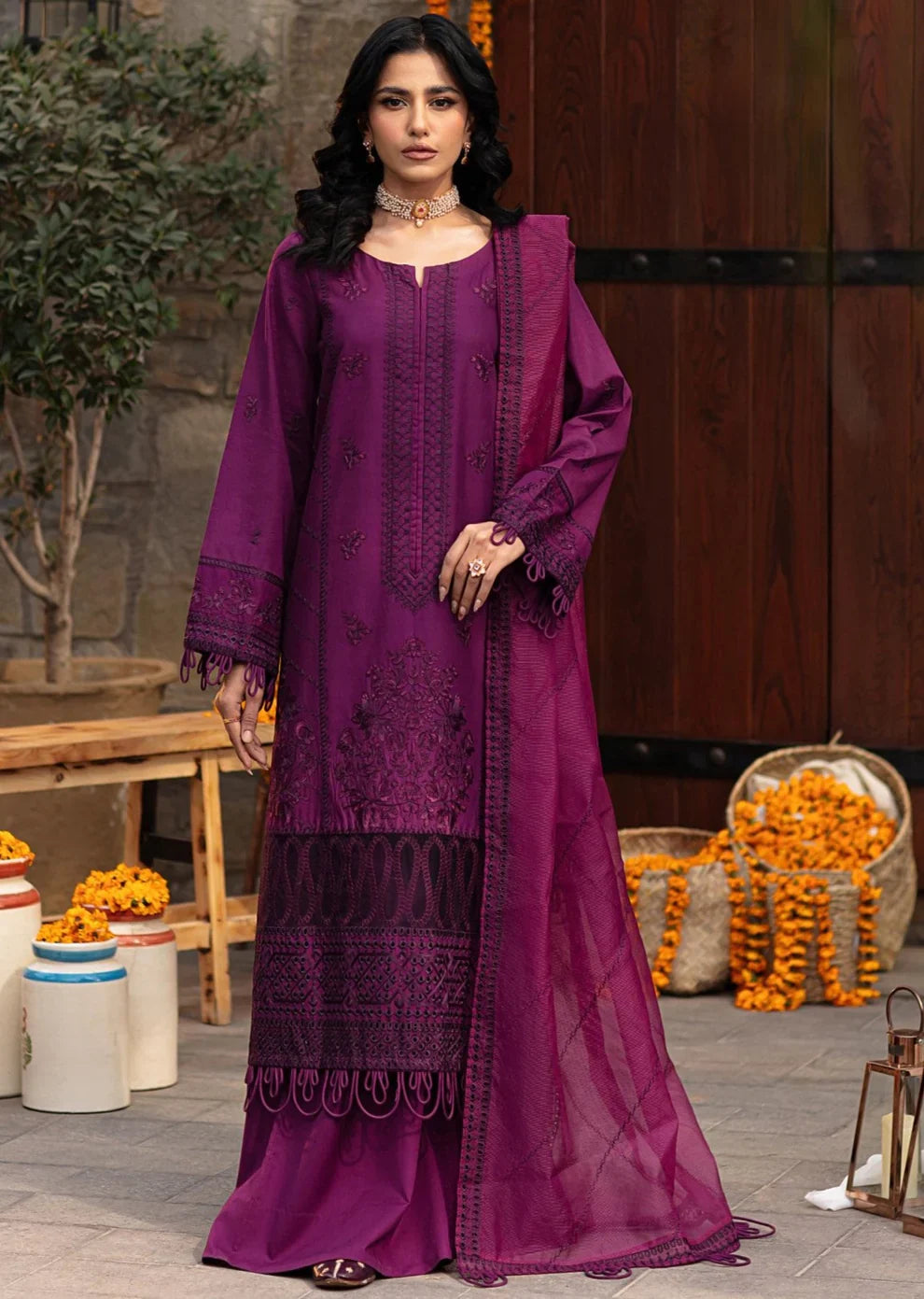 Mohagni | Muntazir Luxury Lawn 24 | CM-02 by Mohagni - Designer Dress - Type: Ladies Clothes - Available at Libayah - 100% Original