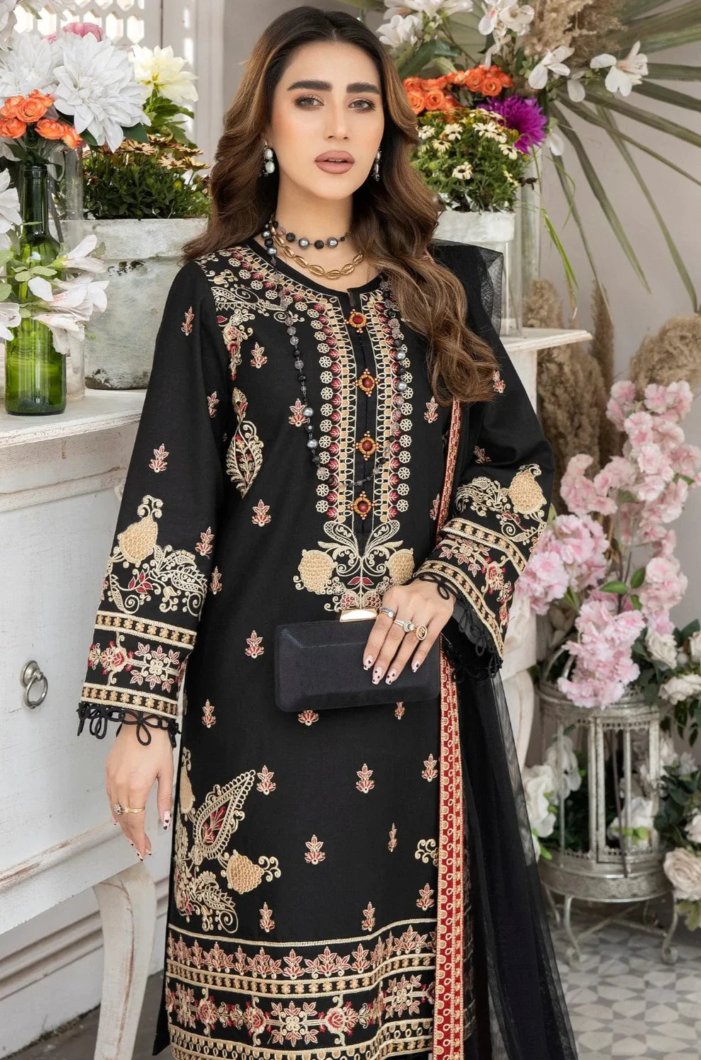 Mohagni | Muntazir Luxury Lawn 24 | AM-05 by Mohagni - Designer Dress - Type: Ladies Clothes - Available at Libayah - 100% Original
