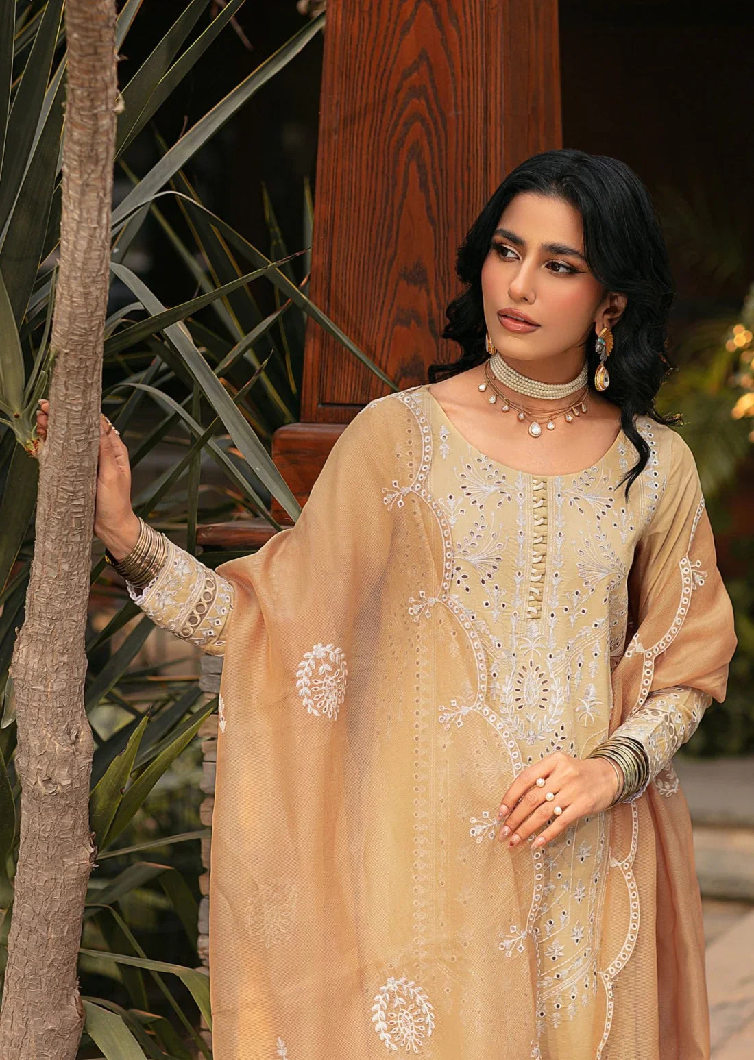 Mohagni | Muntazir Luxury Lawn 24 | CM-05 by Mohagni - Designer Dress - Type: Ladies Clothes - Available at Libayah - 100% Original