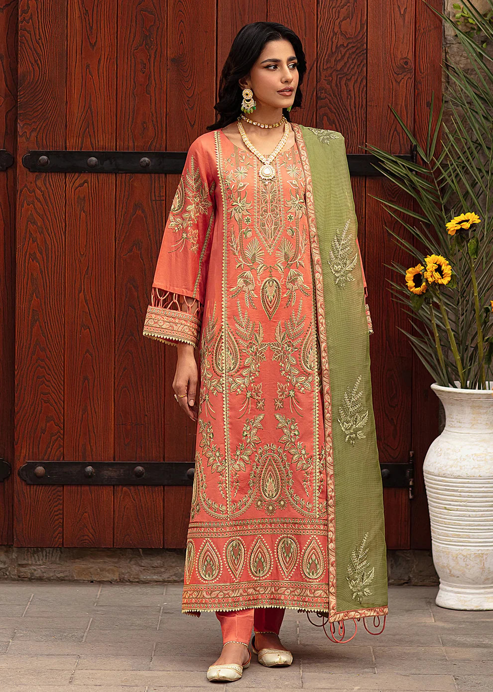 Mohagni | Muntazir Luxury Lawn 24 | CM-09 by Mohagni - Designer Dress - Type: Ladies Clothes - Available at Libayah - 100% Original